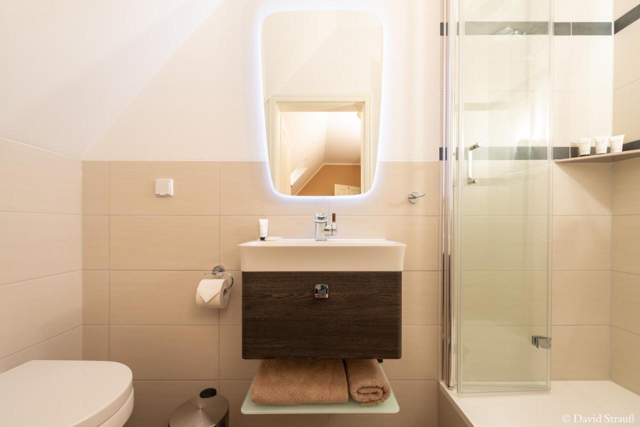 Hotel Wasserschloesschen Наумбург Екстериор снимка